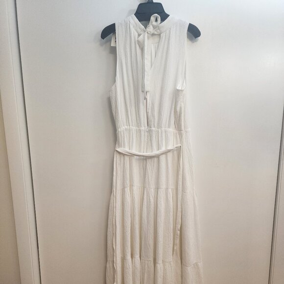 Anne Klein Men's Tiered Tie Neck Maxi - Picture 4 of 6